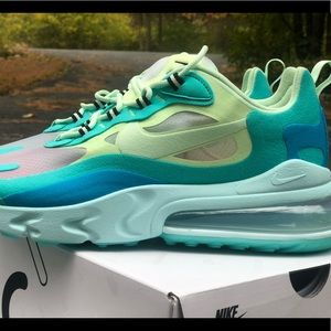 Meet your Posher, Hunter